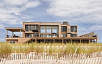 011-large-house-rethink-revamped-oceanfront-home-in-fire-island.jpg