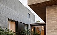 011-november-house-integrating-nature-and-design-in-valencia.jpg