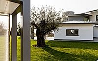 014-house-red-line-inside-darfo-boario-termes-iconic-residence.jpg