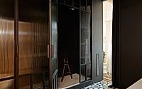 015-a-refined-eixample-apartment-redefinition-modern-meets-classic.jpg