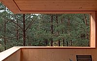 016-house-clt01-blending-functionality-with-natural-beauty.jpg