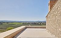 018-house-1627-a-farmhouse-reborn-honoring-tradition-in-spain.jpg