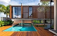 021-casa-patio-the-art-of-utilizing-concrete-in-contemporary-homes.jpg