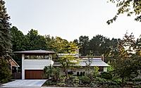 021-mid-century-residence-ave-duchastel-blending-scandinavian-and-japanese-influences-in-montreal.jpg