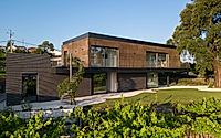 027-cork-oak-house-architectural-fusion-with-a-centennial-cork-oak-tree.jpg