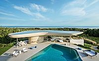 001-bridgehampton-beach-house-oceanfront-living-reimagined.jpg