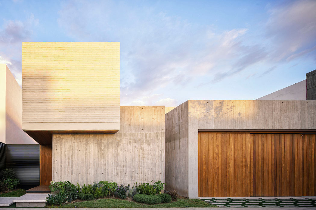 Cornerstone House Pays Tribute to Stone Quarries