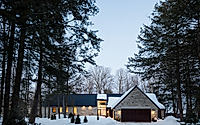 001-new-house-in-hudson-a-stunning-residential-project-in-canada.jpg