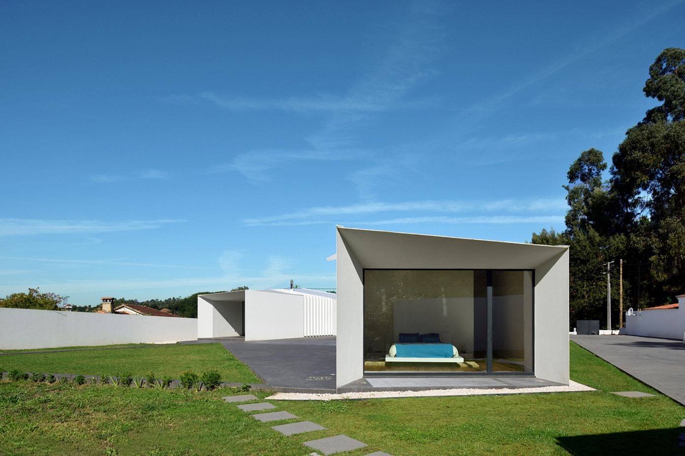 Assunção House: Sustainable Design for a Growing Family