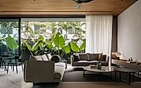 002-vale-house-designed-for-tropical-family-living-in-singapore.jpg