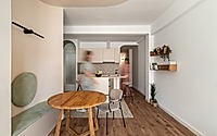 003-a-v-cado-vibrant-barcelona-apartment-designed-for-young-couple.jpg