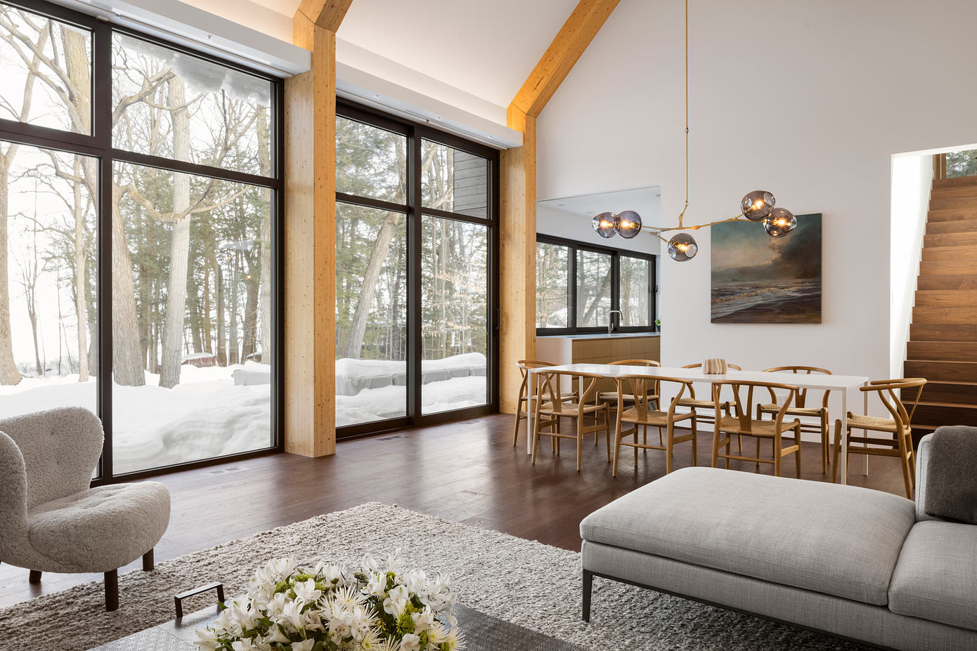 New House in Hudson: A Stunning Residential Project in Canada