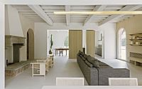 004-casa-fv-explore-modern-refinement-in-historic-tuscany.jpg