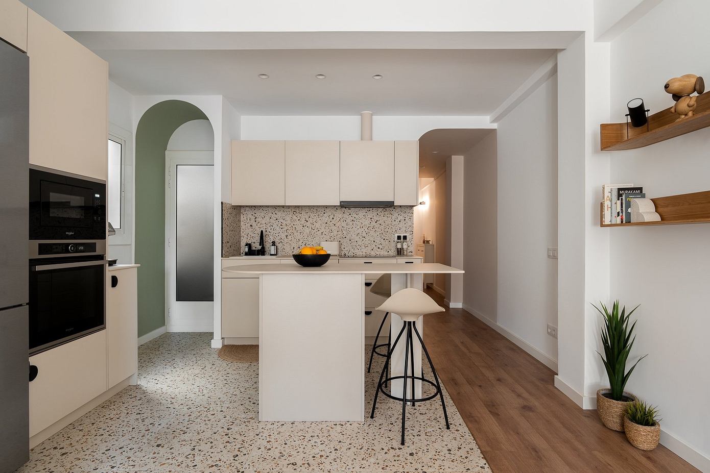 A-V.CADO: Vibrant Barcelona Apartment Designed for Young Couple