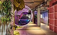 009-lynk-co-madrid-masquespacios-vibrant-commercial-oasis.jpg