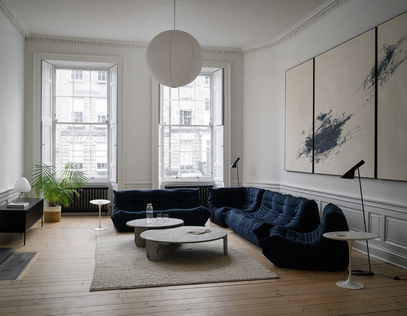 New Town Apartment: Celebrating Historic Restoration in Edinburgh