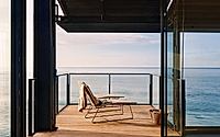 010-carbon-beach-house-malibus-oceanfront-oasis-by-olson-kundig.jpg