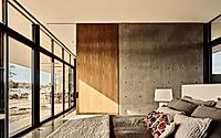 010-ski-ranch-exploring-the-bauhaus-inspired-lake-house.jpg