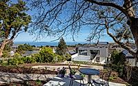 011-glentora-discover-brennan-furlongs-stunning-irish-coastal-retreat.jpg