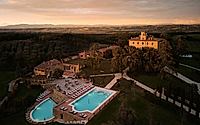 011-precise-tale-poggio-alla-sala-luxury-tuscan-hotel-design.jpg