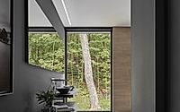 013-maison-shefford-modern-retreat-blending-nature-architecture.jpg