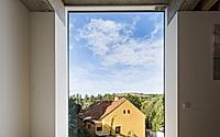 014-green-house-aoc-architektis-sustainable-design-in-prague.jpg
