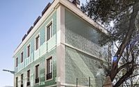 015-house-no-11-santa-isabel-camarims-architectural-gem-in-lisbon.jpg