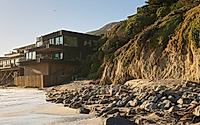 016-graoni-beach-house-elevated-malibu-coastal-living.jpg