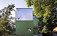 021-green-house-aoc-architektis-sustainable-design-in-prague.jpg