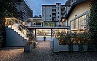 021-loft-milanese-reimagining-industrial-chic-in-milans-loft.jpg