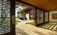 kalihiwai-pavilion-embracing-hawaiis-tropical-beauty-004