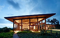 kalihiwai-pavilion-embracing-hawaiis-tropical-beauty-009