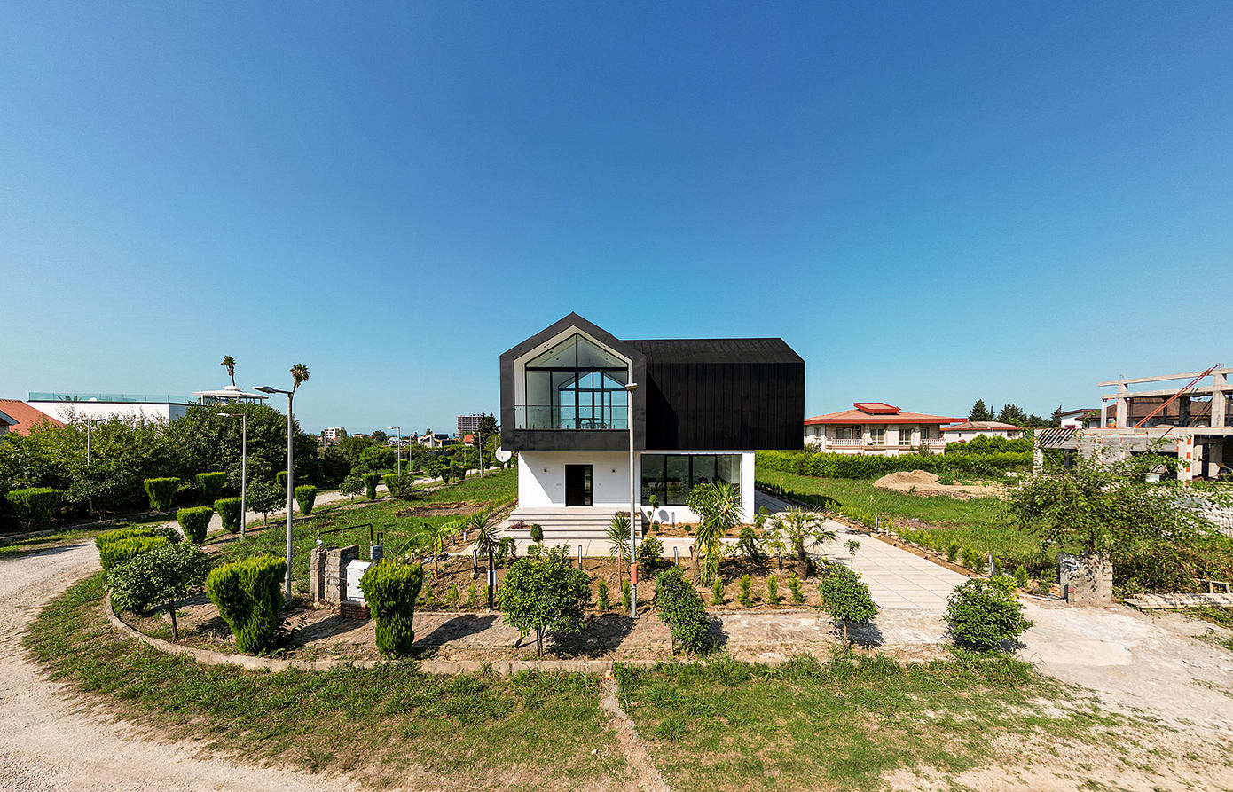 DO DID Villa: Innovative House Design by L.E.D Architects