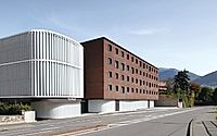 001-franklin-university-switzerland-campus-a-striking-landmark-for-elevated-education-in-lugano.jpg