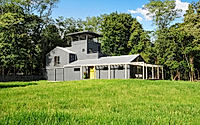001-hamptons-meadow-compound-sustainable-architecture-in-suffolk-county.jpg