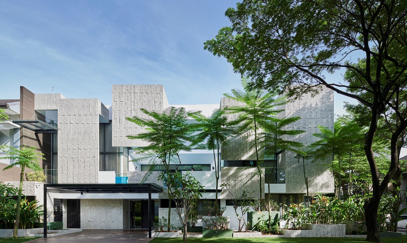 Passive Lab House: Sustainable Tropical Modernist Design