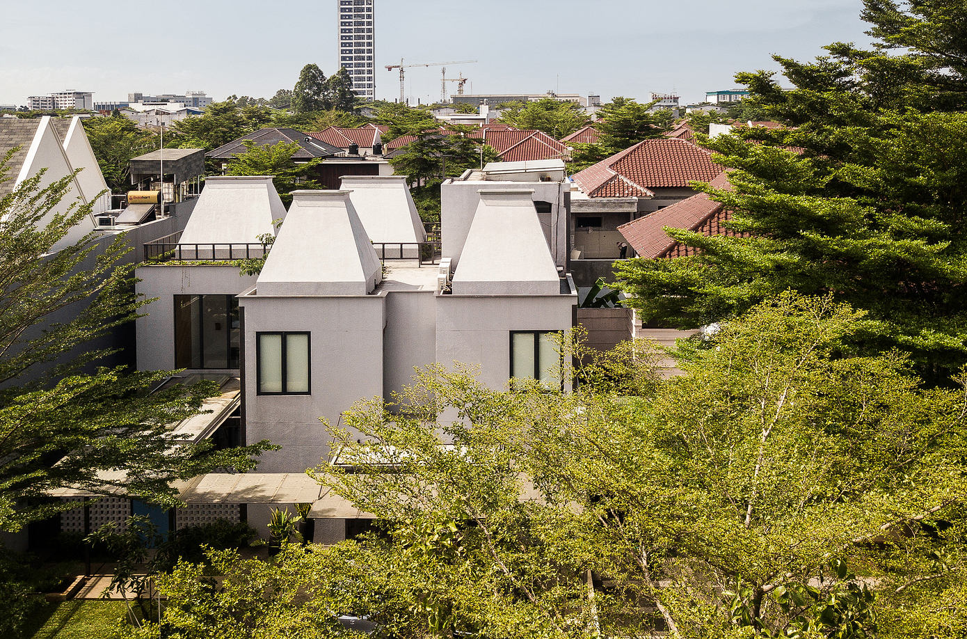 Stupa House: Architectural Masterpiece Inspired by Indonesian Temples