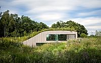 001-the-house-under-the-ground-blending-architecture-and-nature-in-the-netherlands.jpg
