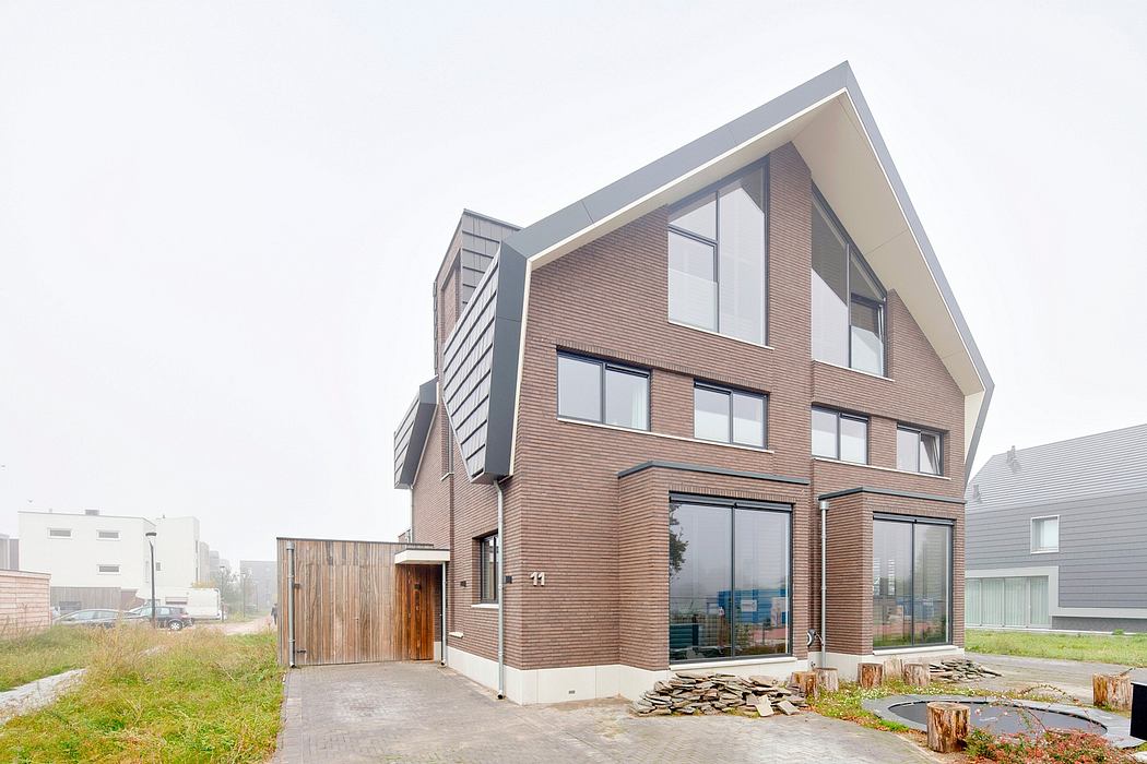 Two Houses Under a Beautiful Roof: Spacious Living in Nijmegen