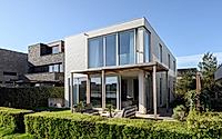 001-wood-and-natural-stone-house-derksen-windt-architectens-modern-amsterdam-oasis.jpg