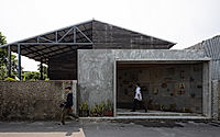 002-wengs-factory-reviving-bangkoks-iconic-wooden-lathe-co-working-space.jpg