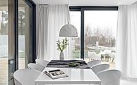 004-monochrome-minimalist-house-design-from-maka-studio.jpg