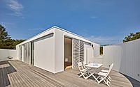 006-house-in-amagansett-serene-coastal-retreat-by-1100-architect.jpg
