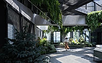 006-the-opus-one-harmonizing-classic-and-contemporary-in-a-private-garden.jpg