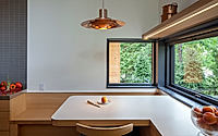 006-wasagathom-usonian-inspired-contemporary-family-home-in-ontario.jpg