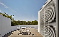 007-house-in-amagansett-serene-coastal-retreat-by-1100-architect.jpg