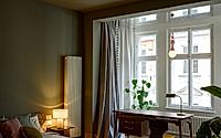 007-peachy-uncovering-kohlrabis-moody-apartment-design-in-wroclaw.jpg