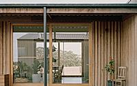 008-heathers-house-sustainable-rural-retreat-in-australia.jpg