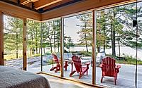 008-six-mile-lake-cottage-blurring-the-lines-between-nature-and-design.jpg