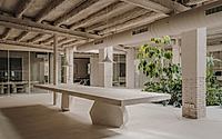 009-blow-models-modernist-meets-contemporary-in-this-barcelona-office.jpg